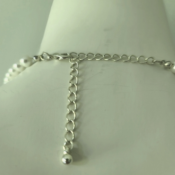 Pearl and Silver Color Crystal Chain Necklace 14" - Picture 4 of 7